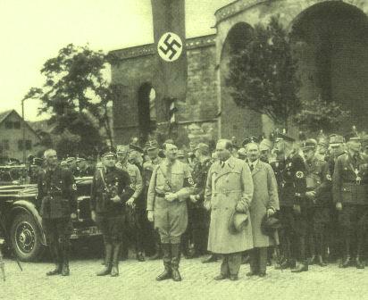 Datei:HitlerDom33.jpg