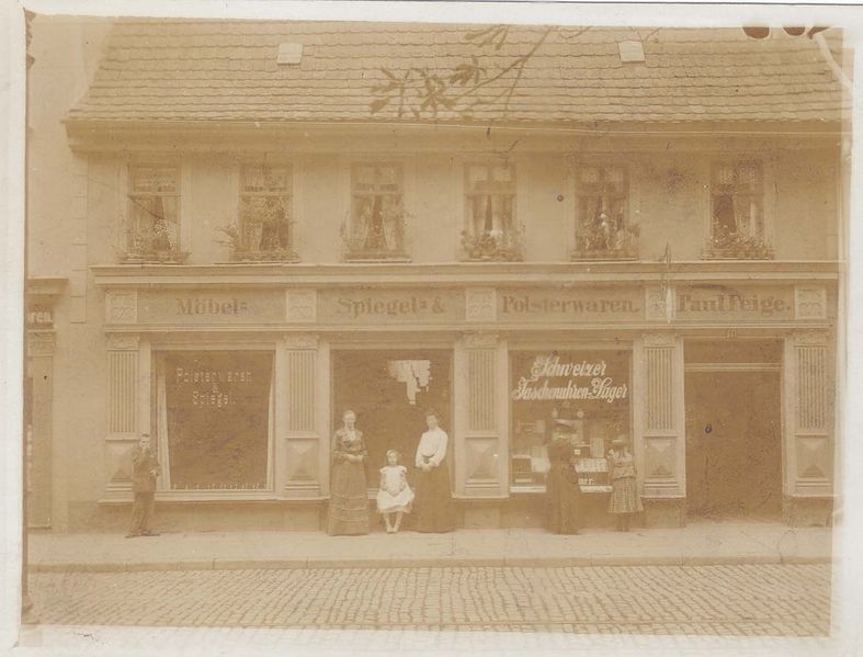 Datei:Aus Postkarte Andreasstr 11 um 1890.jpg