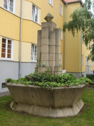 Bösenbergbrunnen.jpg