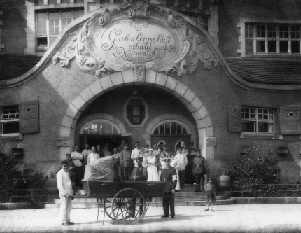 Gutenbergschule1914.jpg