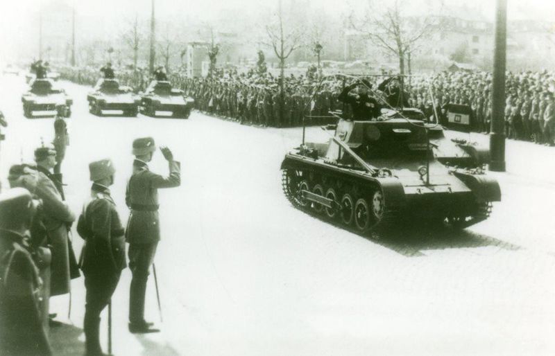 Datei:Panzerregiment1.jpg